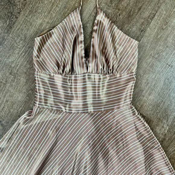 Alyn Paige Dress brown and white striped halter top dress - Picture 3 of 6